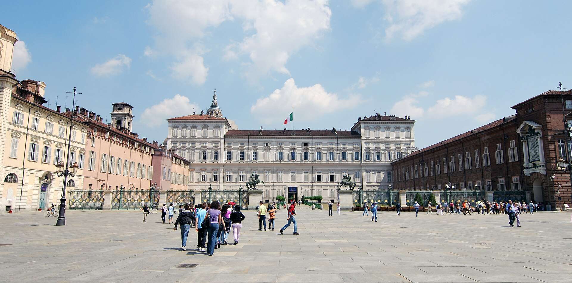 Musei aperti e concerto per la Festa della Repubblica a Torino: lo show del 2 giugno