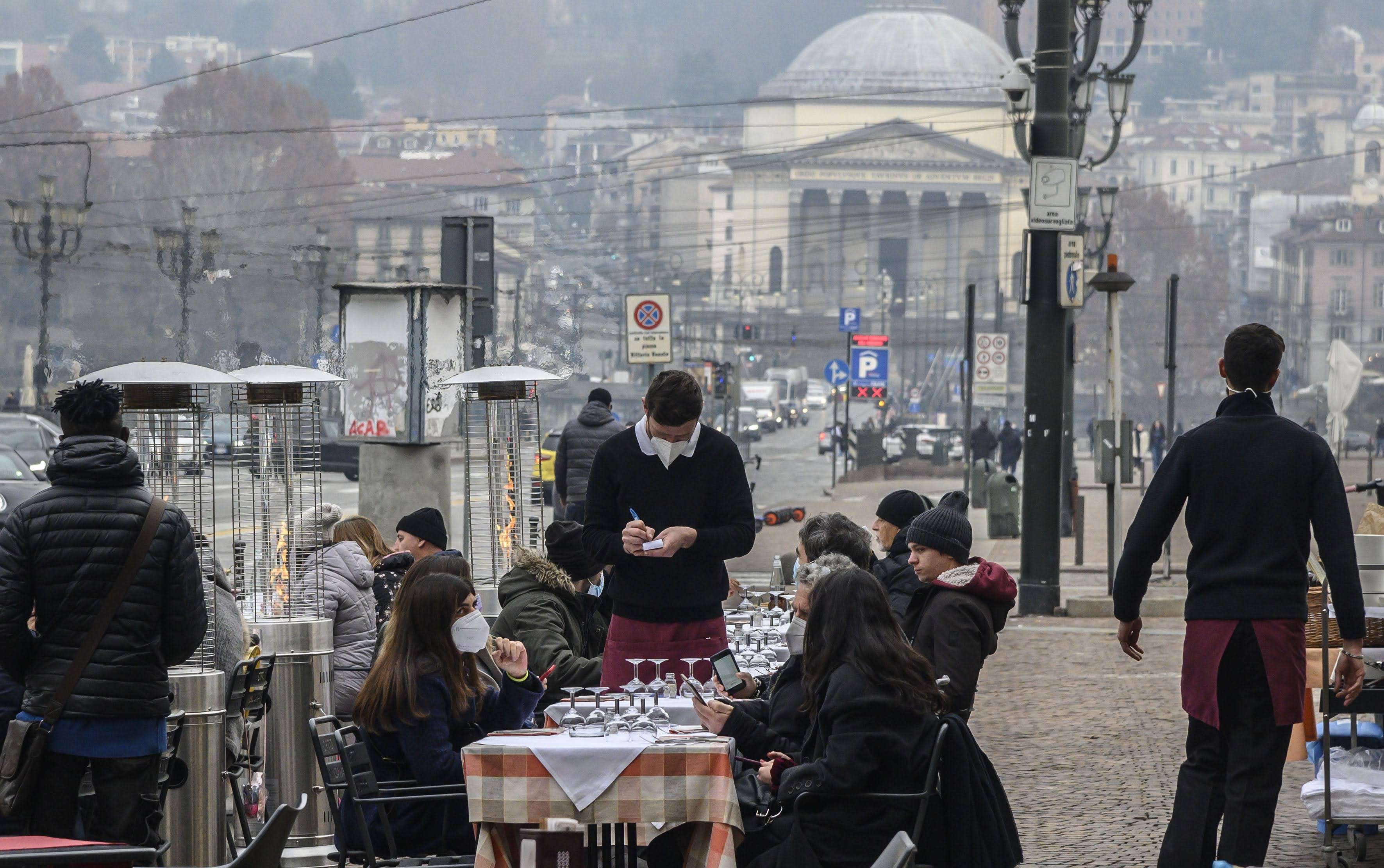 Le zone gialle dal 26 aprile: ritorno graduale alla normalità. Ecco date e regole