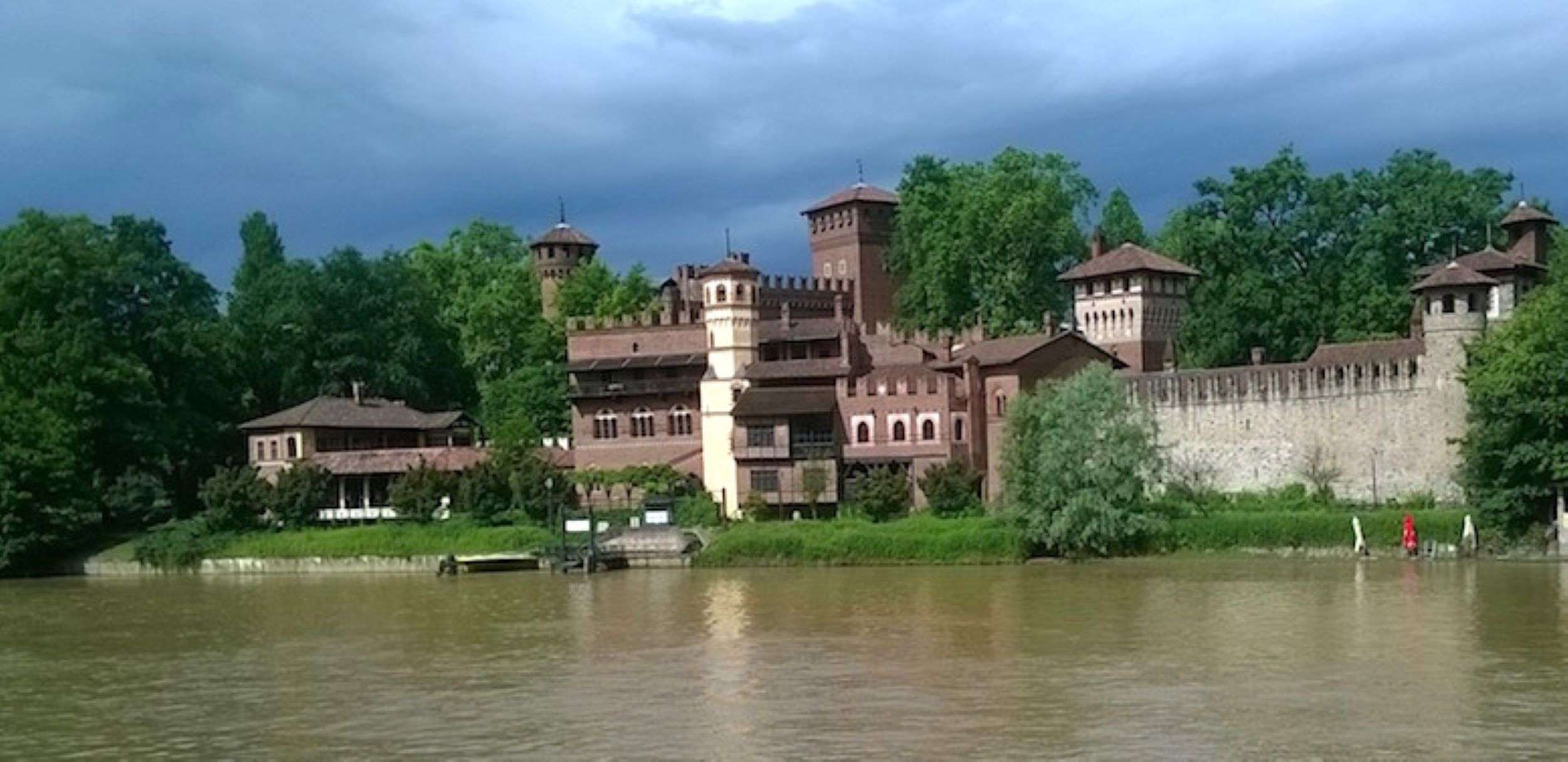 San Salvario e il Valentino tra le zone più gettonate dai torinesi per una nuova casa