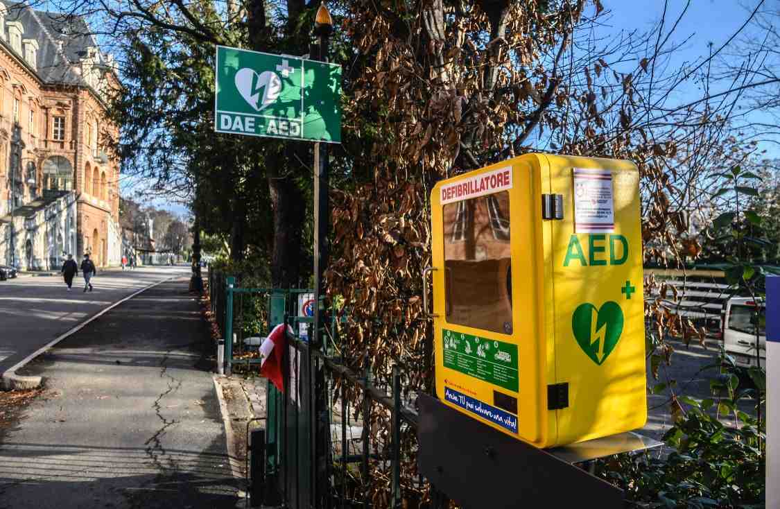 I runner possono correre tranquilli: il Parco del Valentino finalmente ha il suo defibrillatore