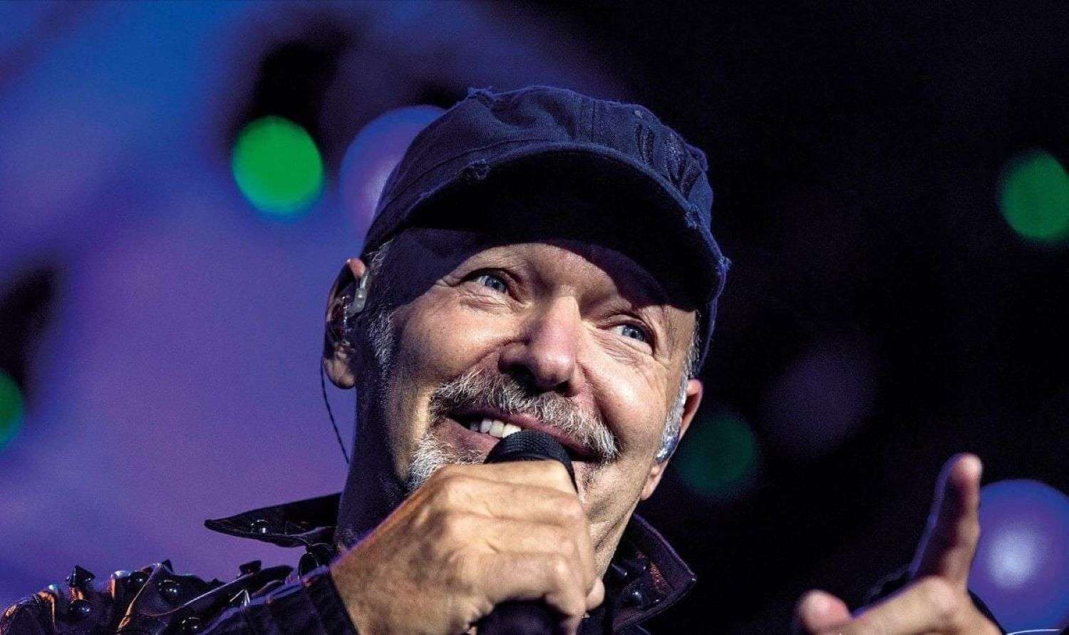 Che bomba! Vasco Rossi tornerà in concerto a Torino il 30 giugno 2022