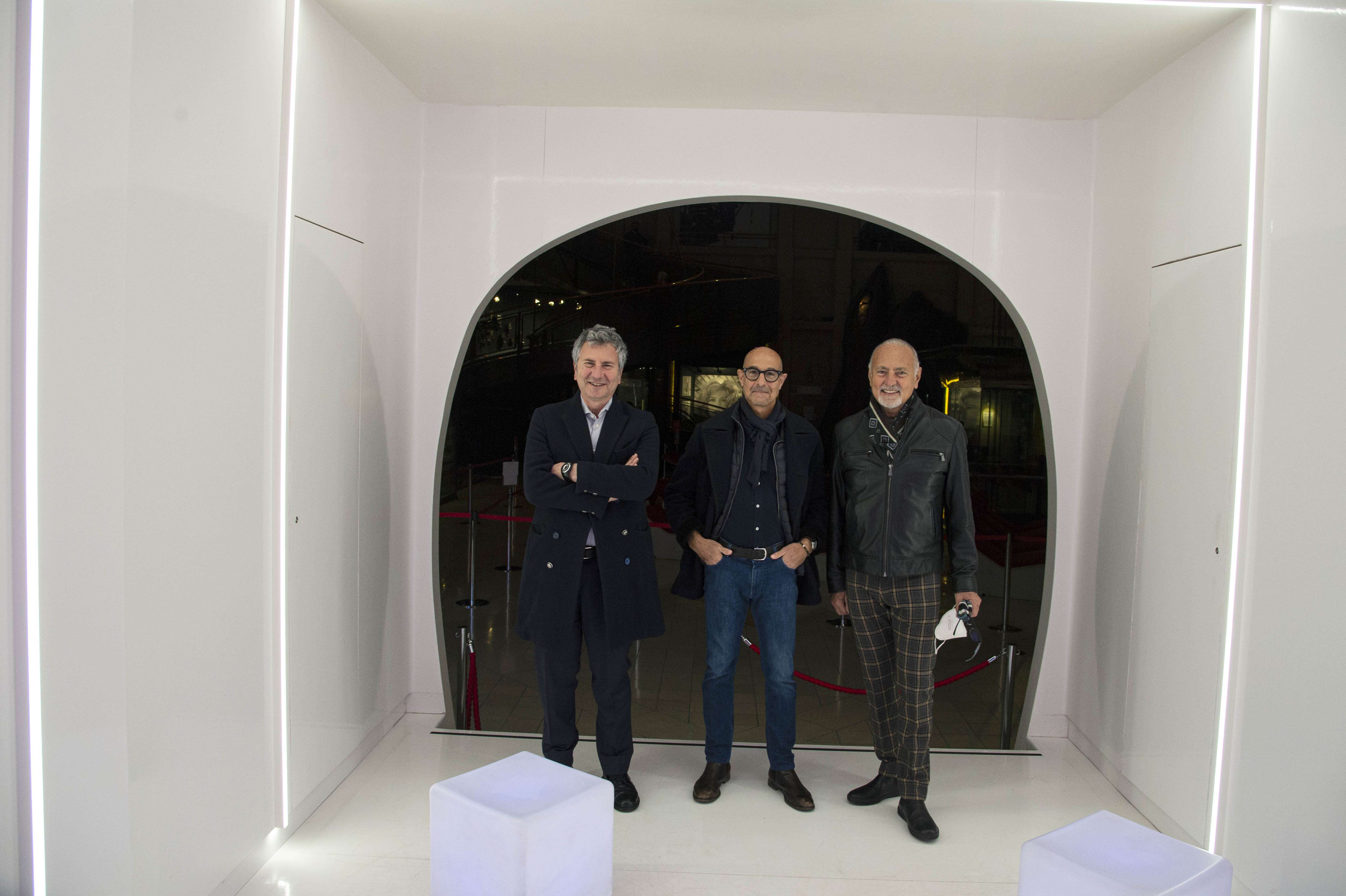 L'attore statunitense Stanley Tucci in visita al Museo Nazionale del Cinema