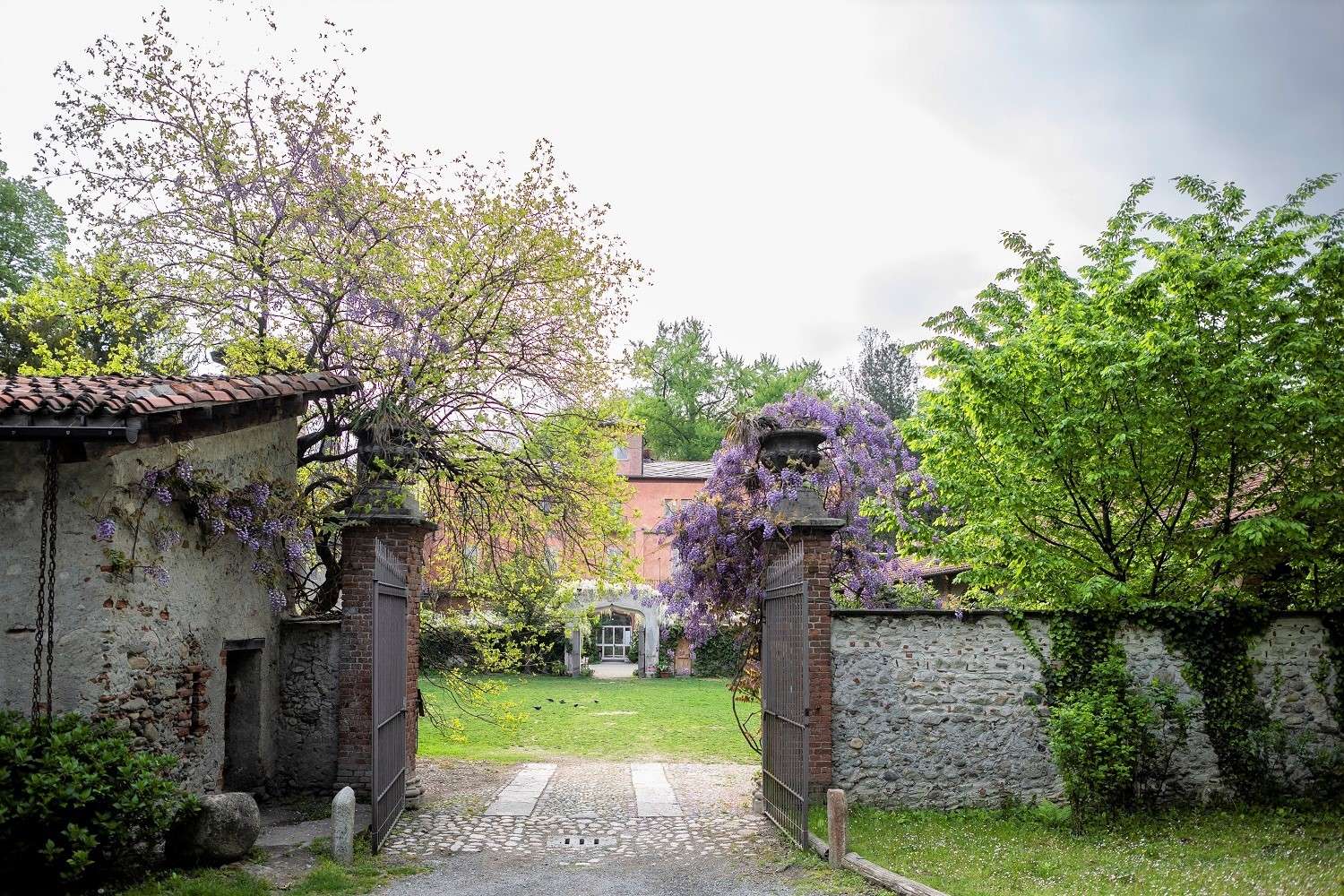 Passeggiando nel parco inglese del Castello di Miradolo per studiare la sua natura